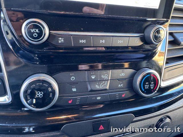 FORD Transit Custom 2.0 170cv PL-N1 6posti Autocarro Titanium