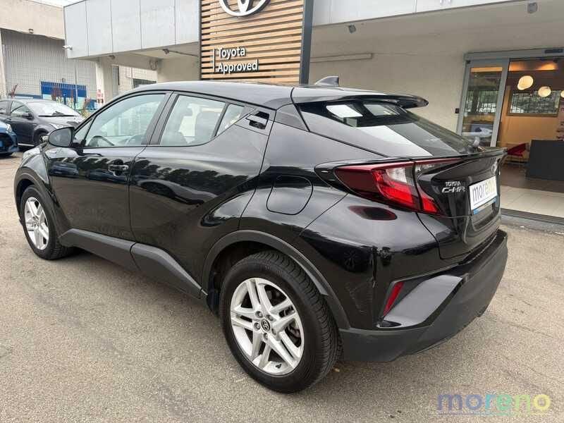 Toyota C-HR 1.8h Active E-CVT