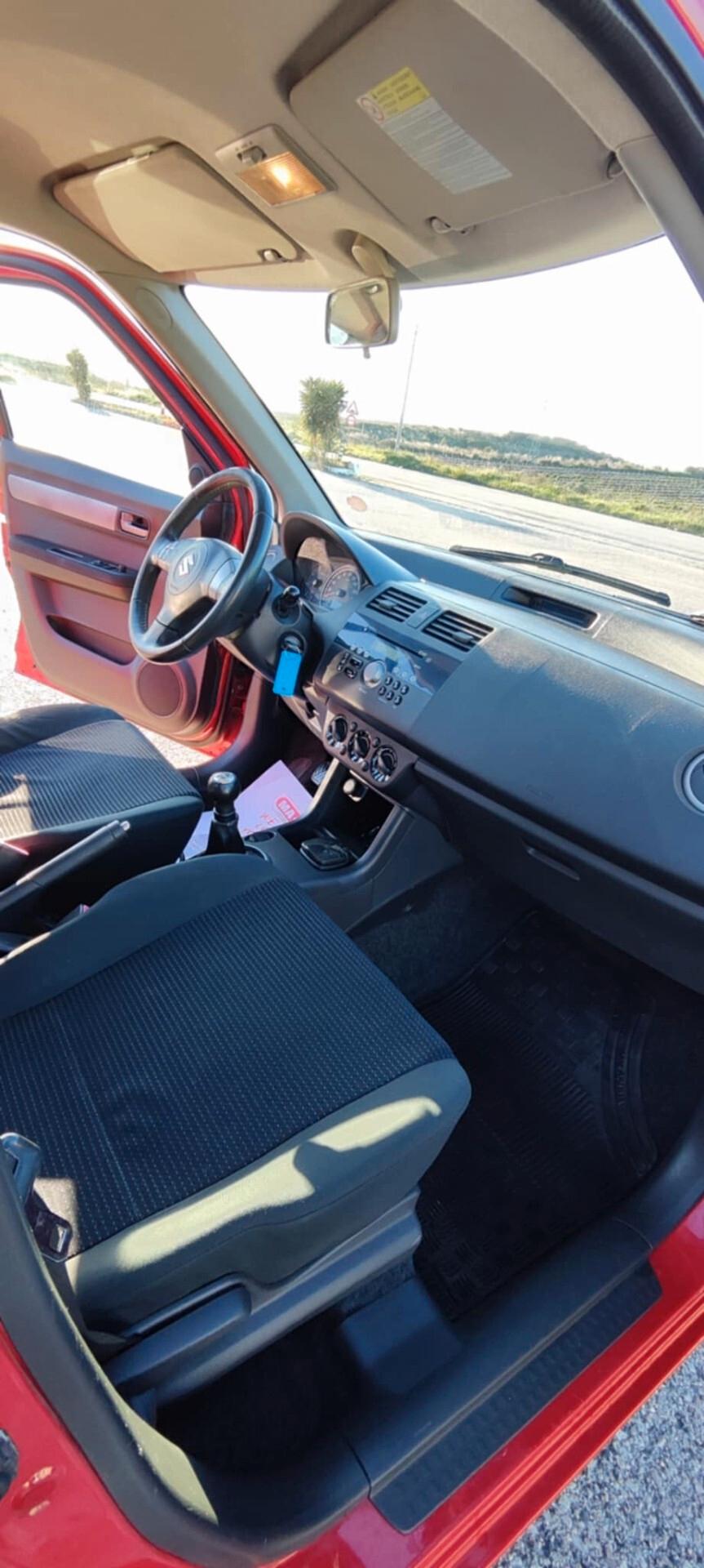 Suzuki Swift 1.3 DDiS 5p. GL