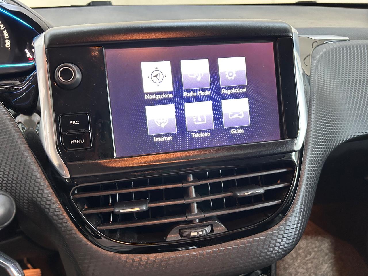 Peugeot 2008 BlueHDi 120 S&S Allure