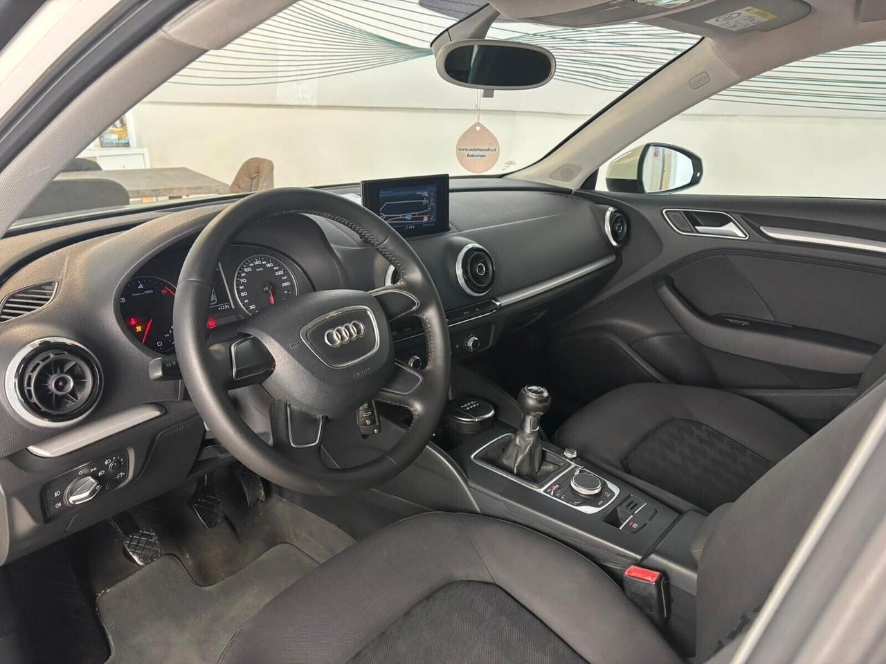 Audi A3 1.6 Diesel 110 cv - Sportback