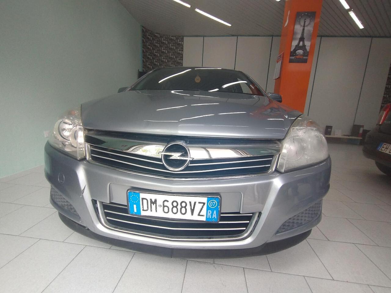 Opel Astra METANO solo 95.000KM