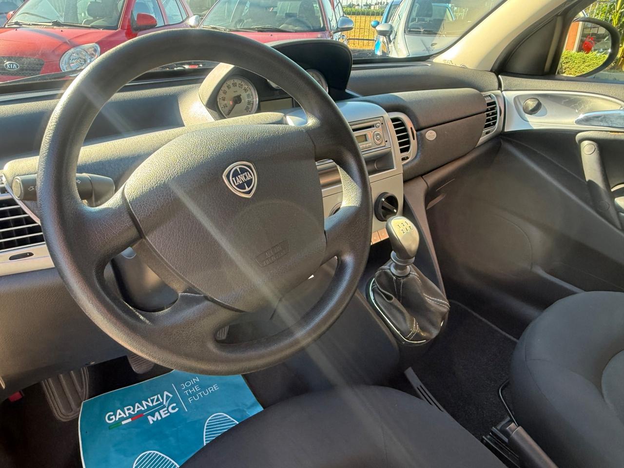 Lancia Ypsilon 1.2 69 CV Elle