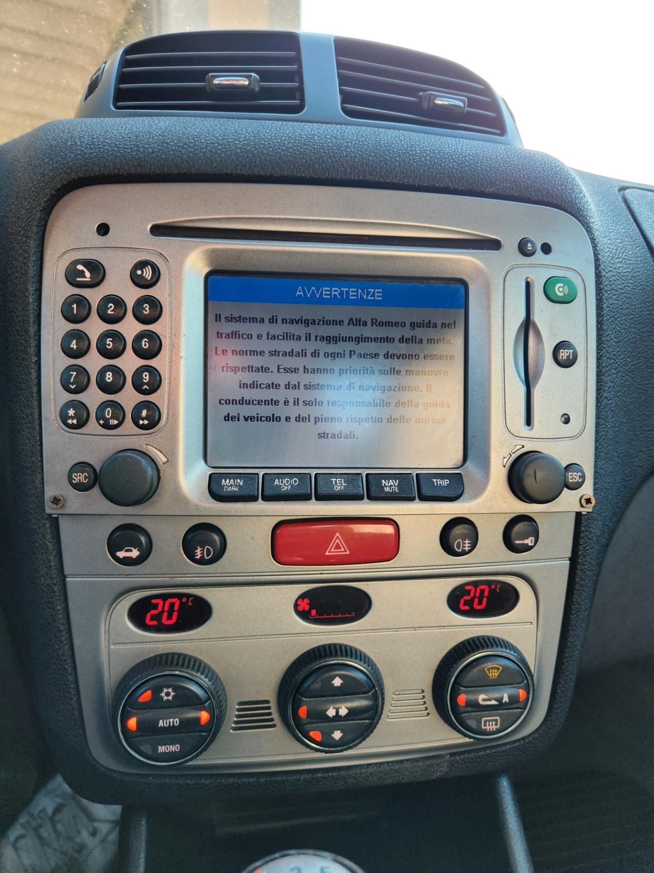Alfa Romeo 147 1.9 JTD (115 CV) cat 5p. Distinctive