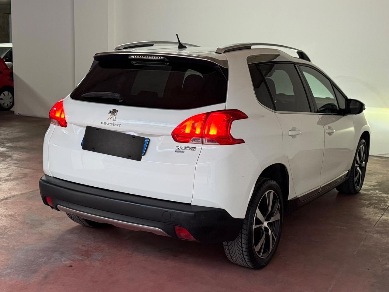 Peugeot 2008 1.6 e-HDi 92 CV Stop&Start Allure