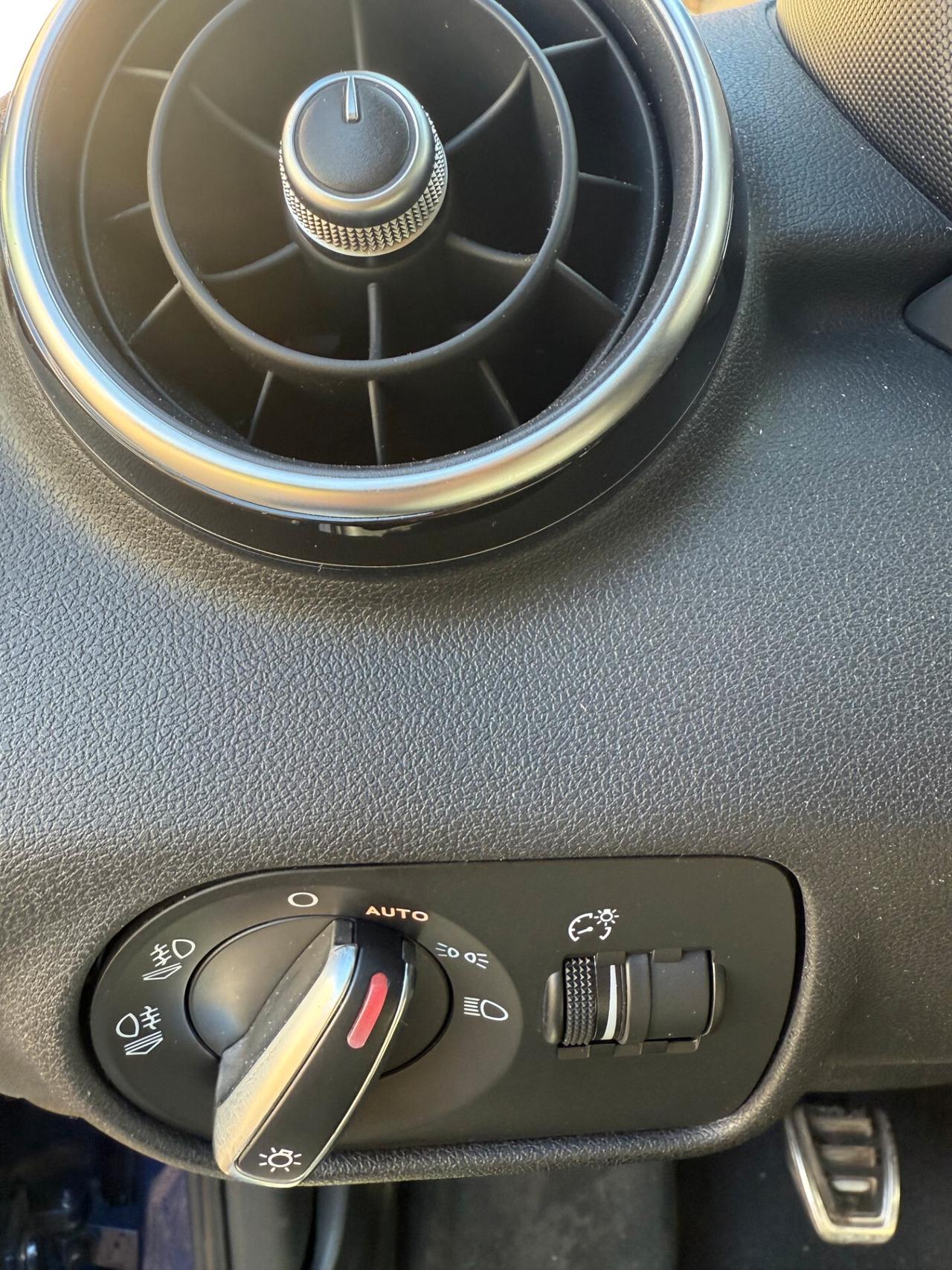 Audi A1 1.0 TFSI ultra Sport