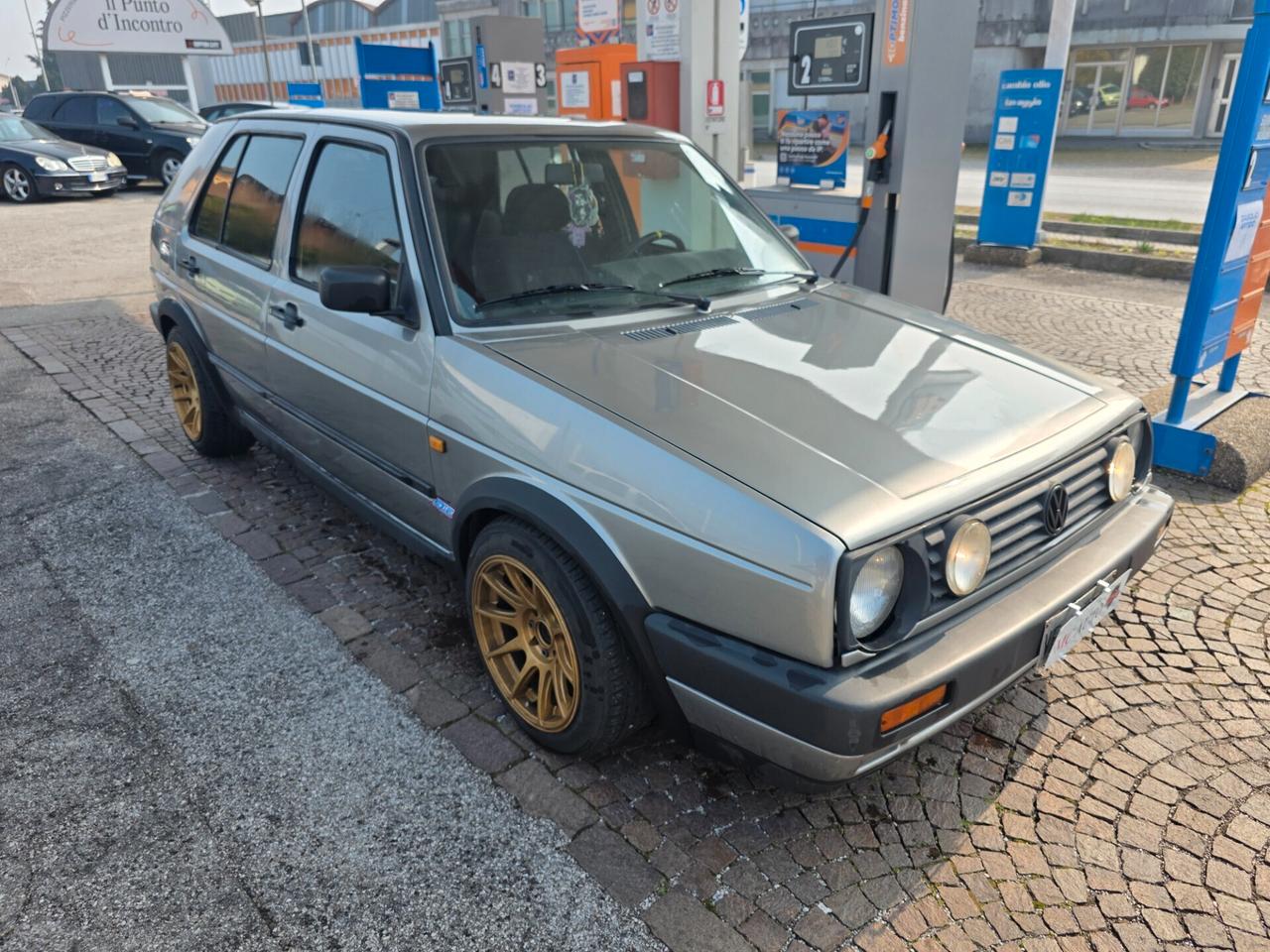 Volkswagen Golf 1600 TD intercooler 5 p. GTD con 367.000km
