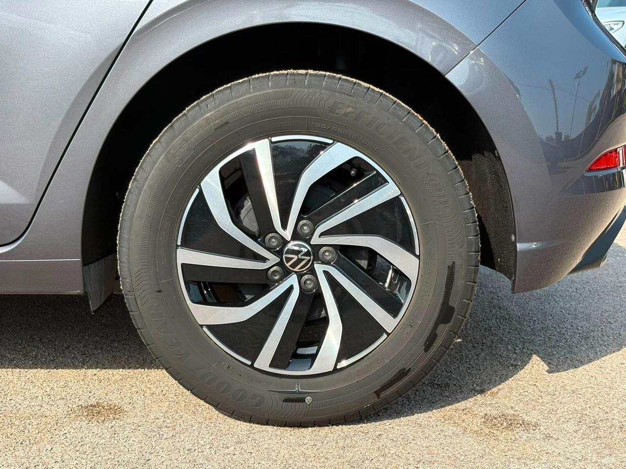 Volkswagen Polo 1.0 TSI DSG Style
