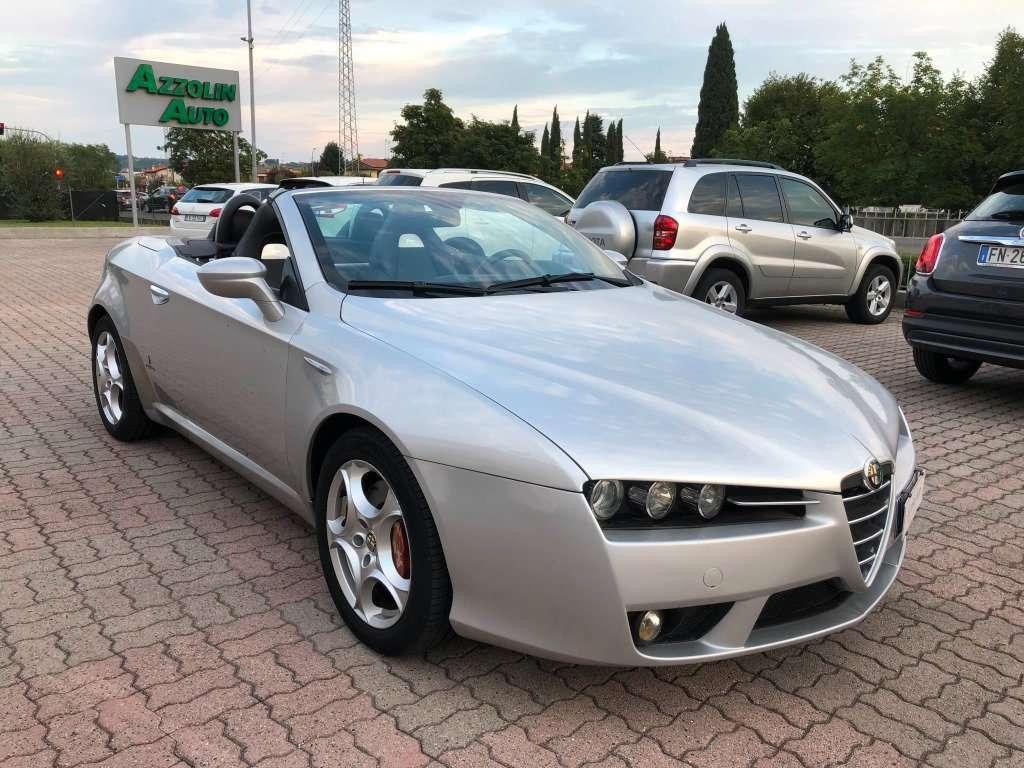 Alfa Romeo Spider 1750 - 200 CV - KM 21.828