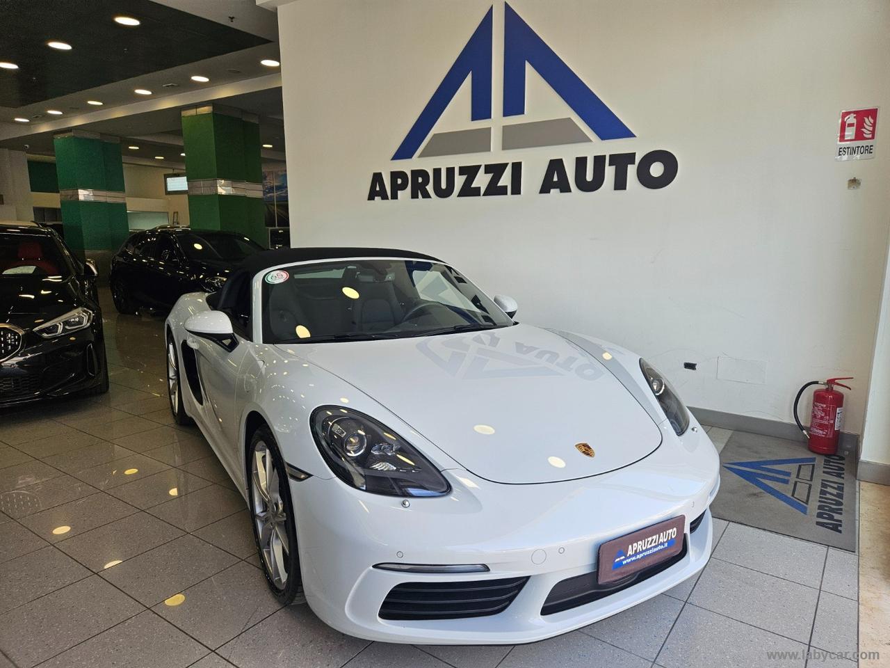 PORSCHE 718 Boxster
