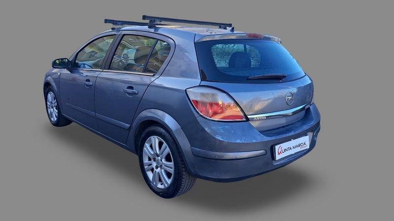 Opel Astra 1.7 CDTI 101CV 5 porte