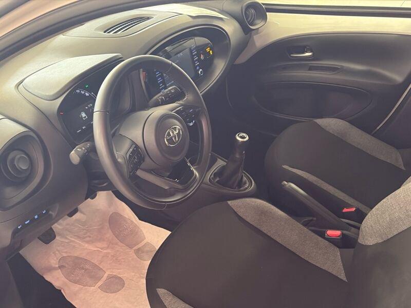 Toyota Aygo X Aygo X 1.0 VVT-i 72 CV 5 porte Active