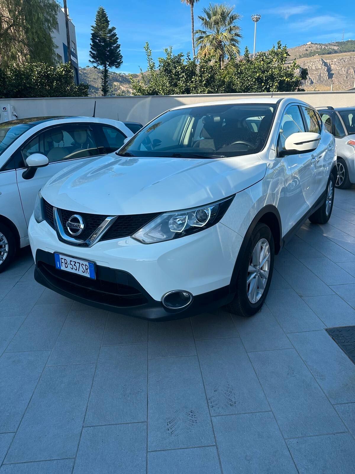 Nissan Qashqai 1.5 dCi Visia