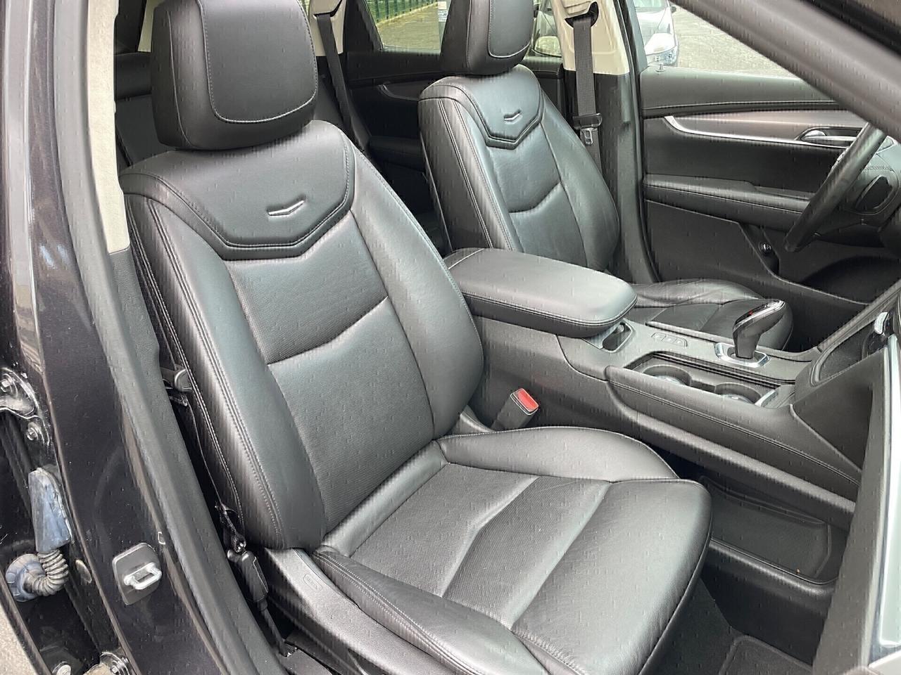 Cadillac XT5 3.6L V6 249cv 4x4 GANCIO TRAINO Unipr