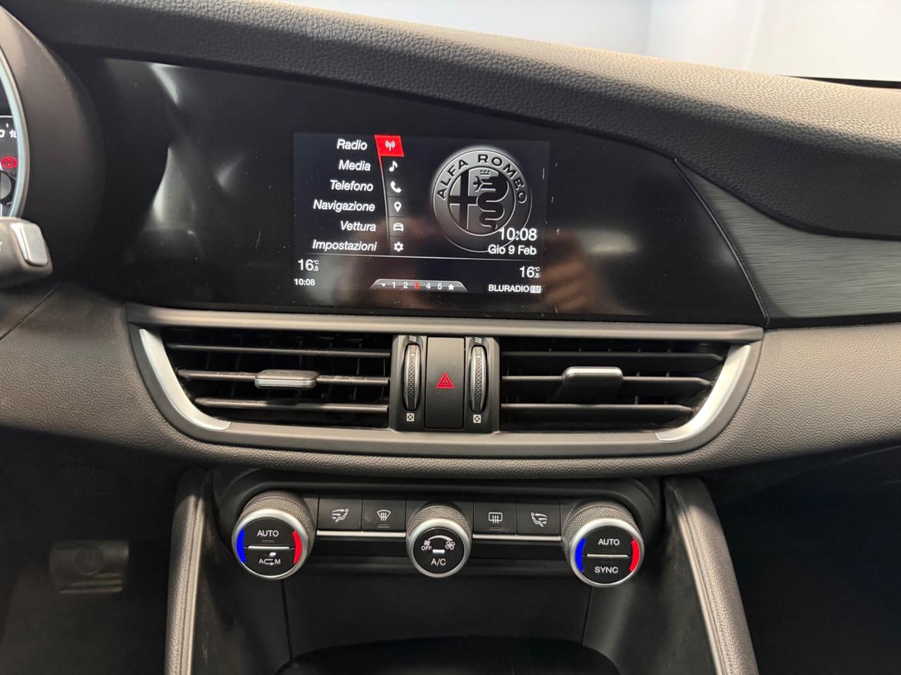 Alfa Romeo Giulia 2.2 Turbodiesel 180 CV Business Sport