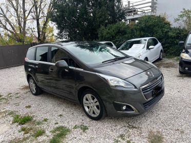 Peugeot 5008 BlueHDi 120 S&S Allure