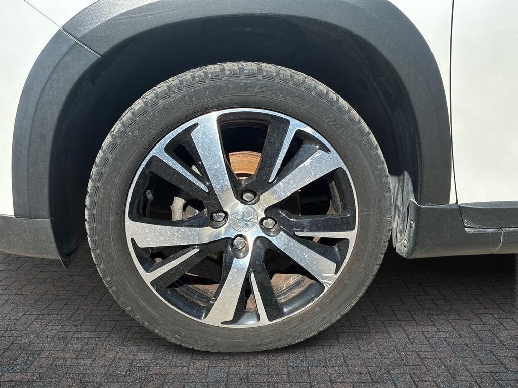 Peugeot 2008 1.5 bluehdi Allure s&s 100cv 5marce