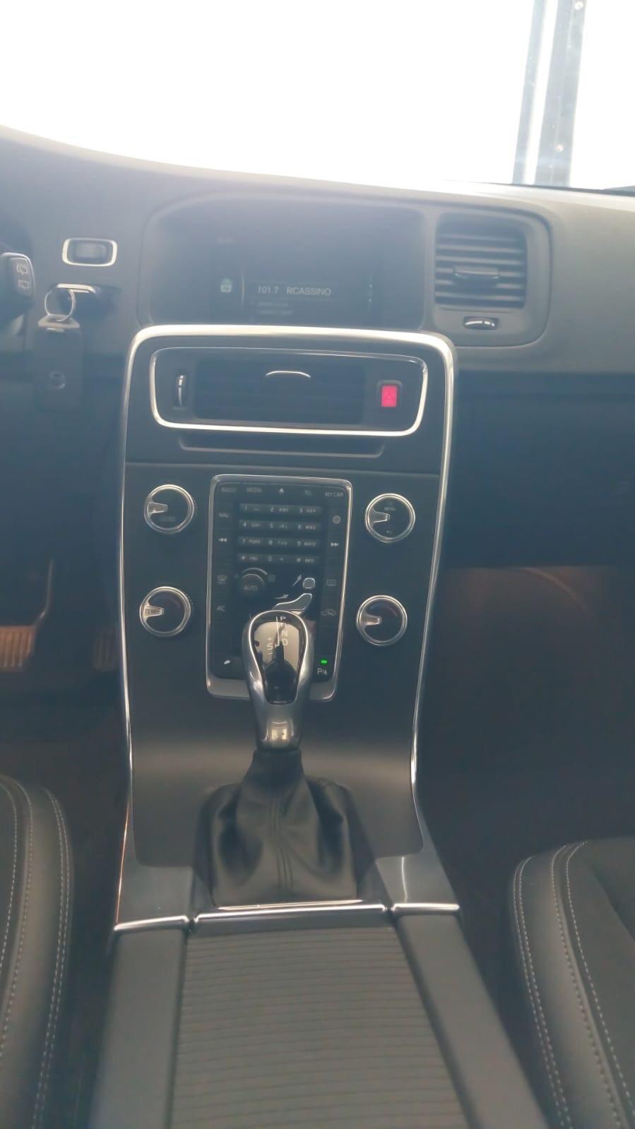 Volvo V60 D5 sw cambio automatico garantita