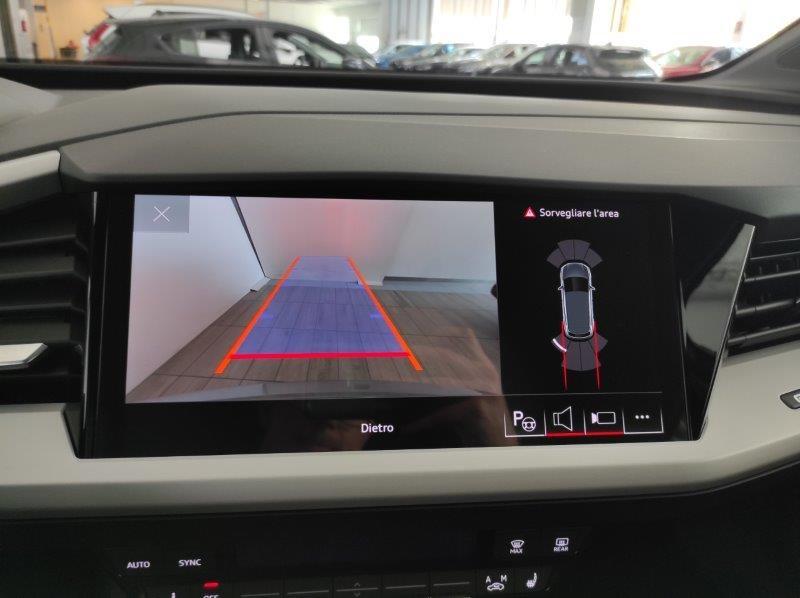 AUDI Q4 e-tron - Q4 40 e-tron Business Advanced