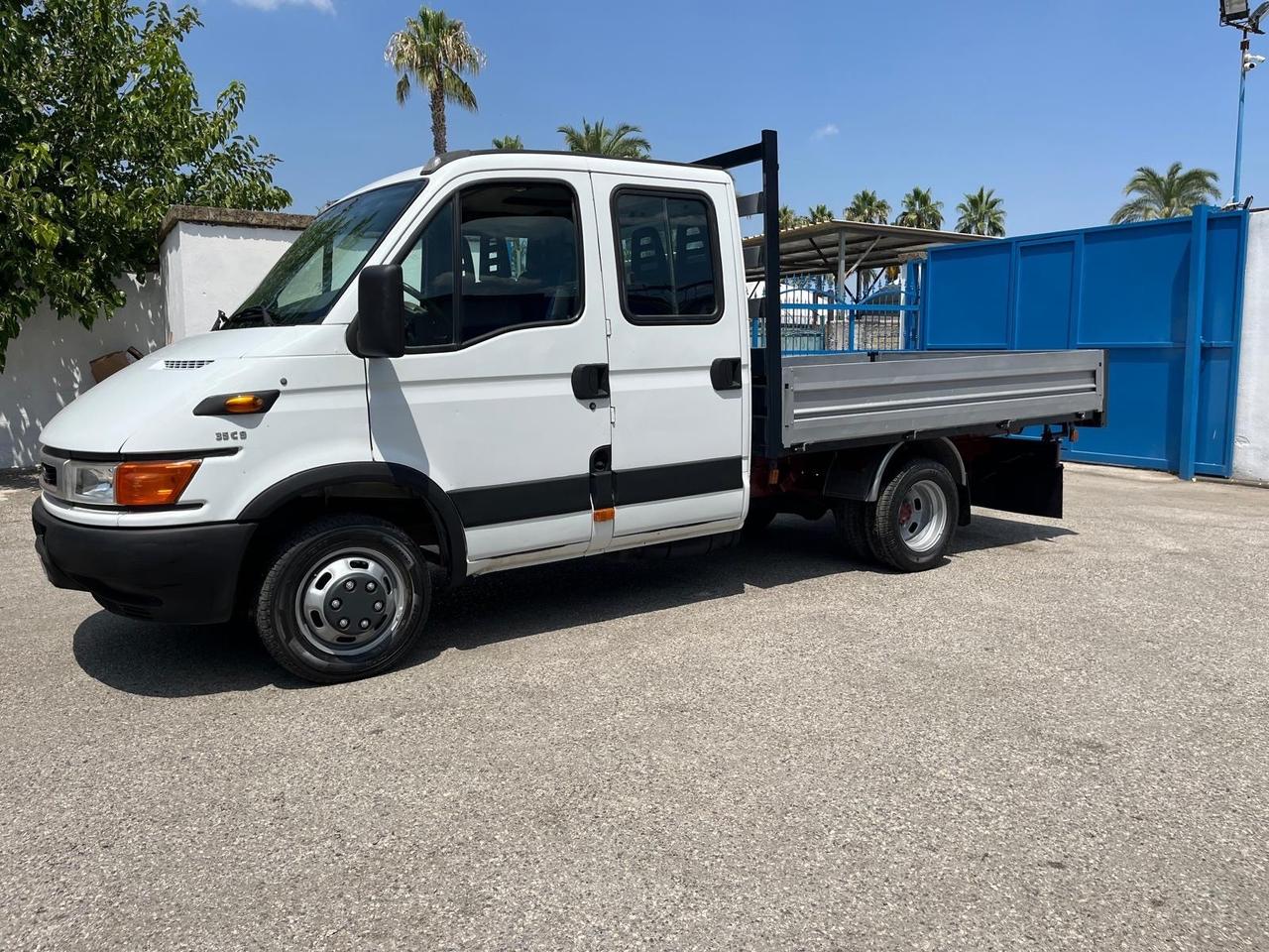 Iveco Daily 35 c 9-2.8 tdi-doppia cab.cass fisso-2003