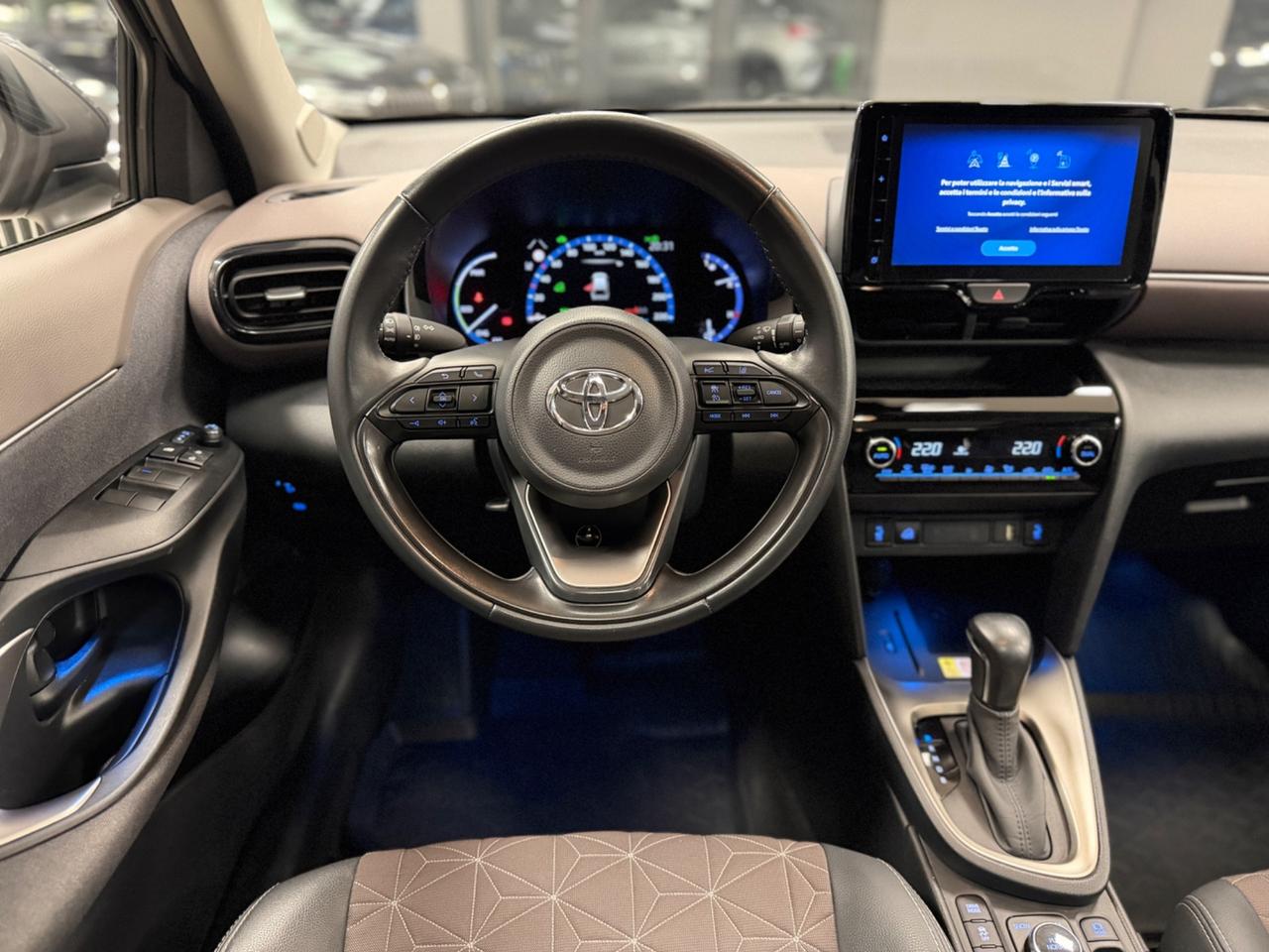 Toyota Yaris Cross 1.5 Hybrid 130 CV 5p. E-CVT AWD-i Lounge Full Optional