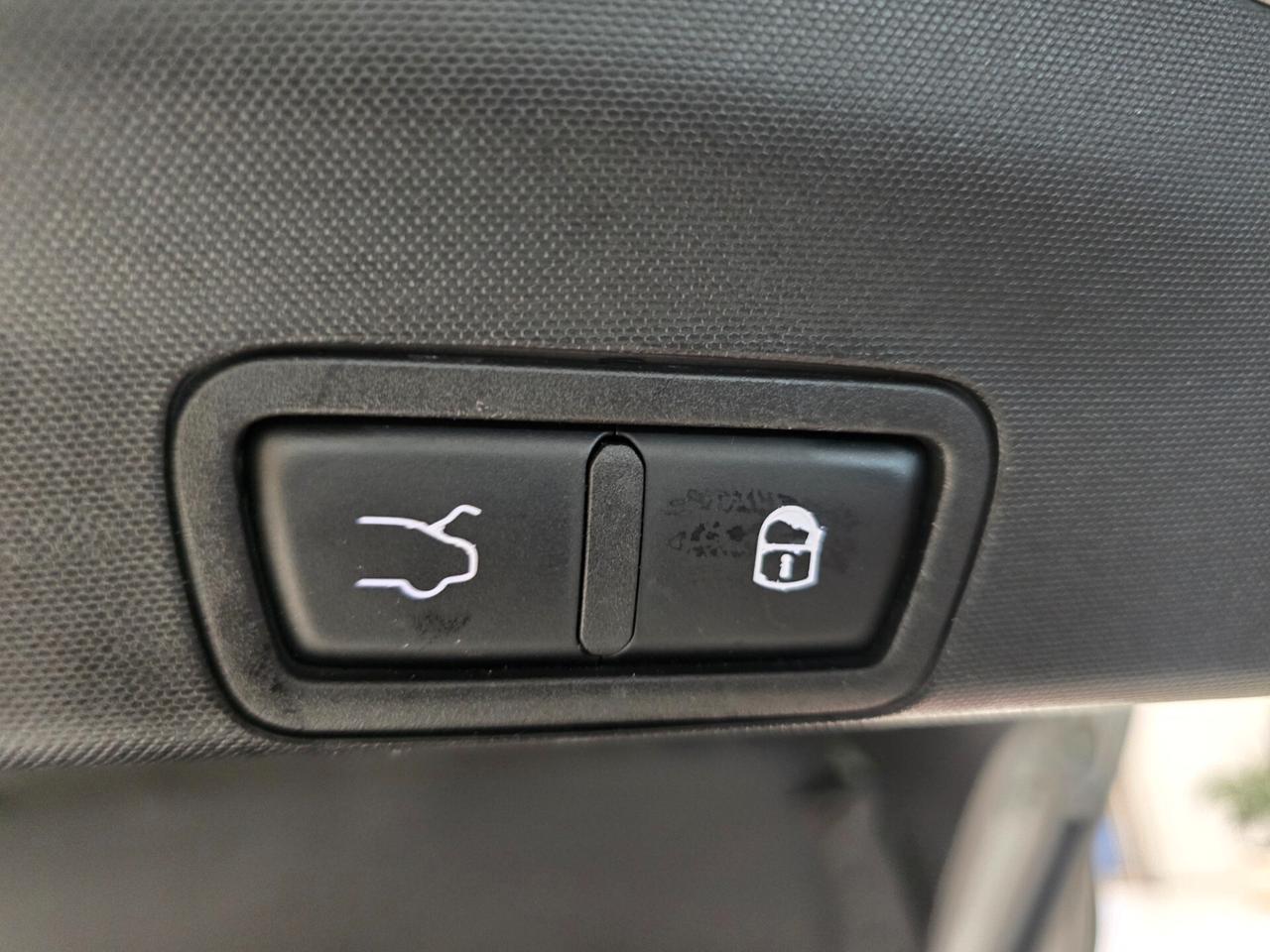 Alfa R. Stelvio 2.2 Turbodiesel 210 CV AT8 Q4 Super