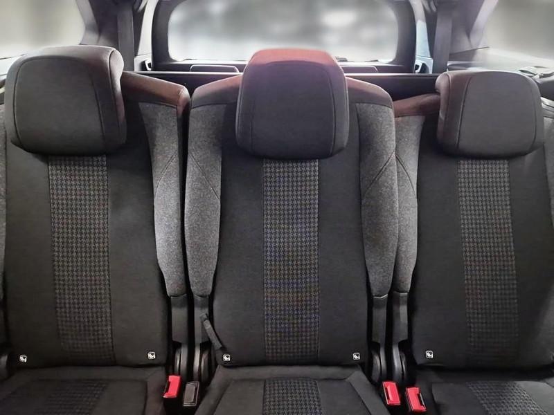 PEUGEOT 5008 BlueHDi 130 Active Business EAT8 S/S aut