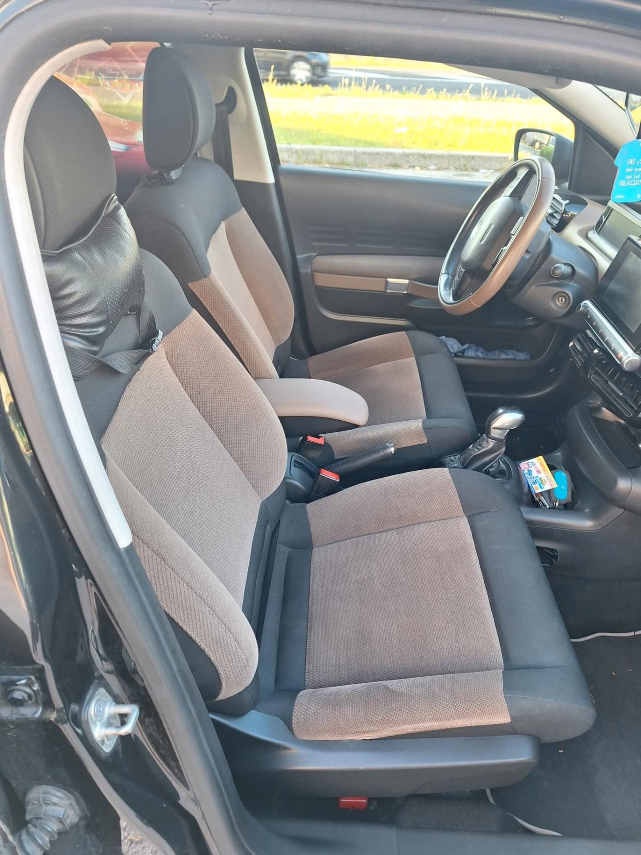 Citroen C4 Cactus BlueHDi 100 S&S Shine