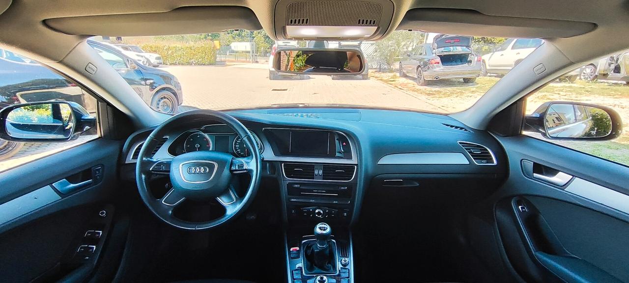 Audi A4 Avant 2.0 TDI 150 CV S Line