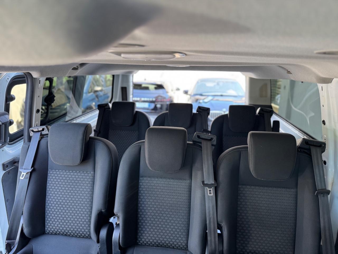 Ford Transit Custom Transit Custom 320 2.0 TDCi 130 PC Combi Trend