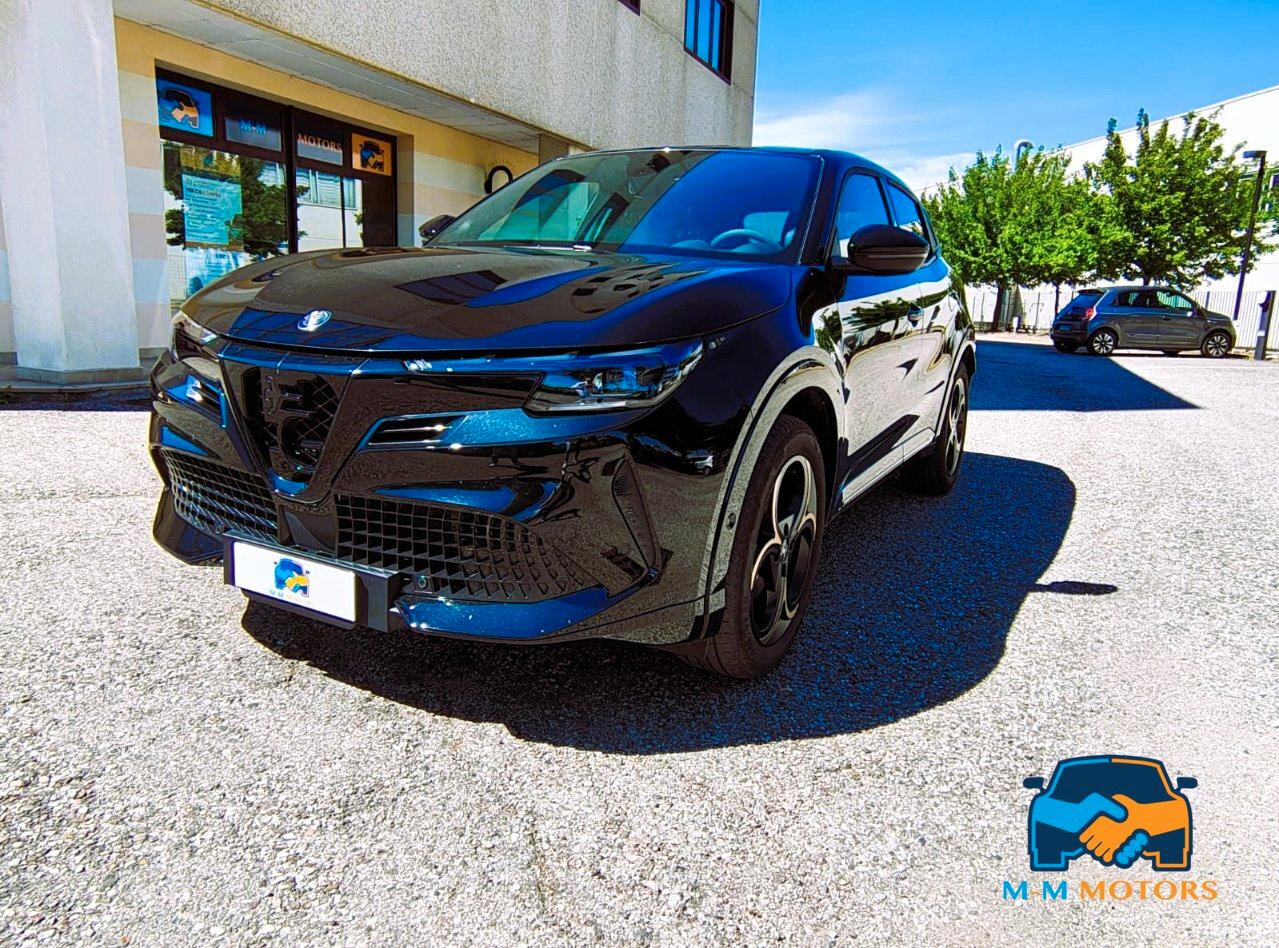 Alfa Romeo Junior 1.2 ibrida Intensa 145cv edct6