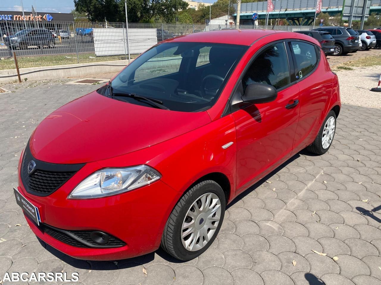LANCIA - Ypsilon - 1.2 69 CV 5p. S&S Platinum - NE