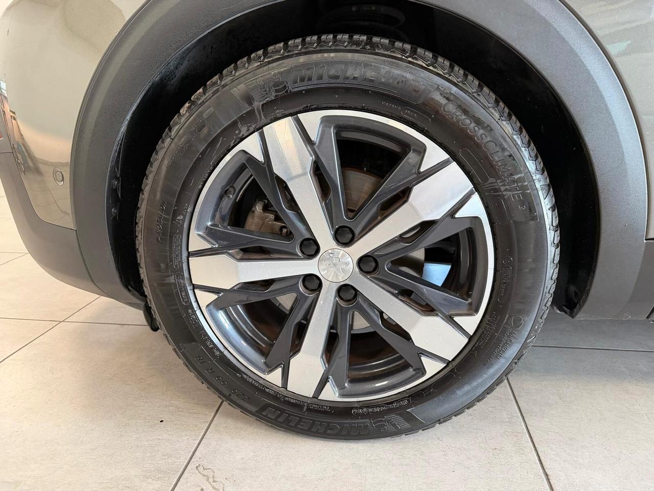 Peugeot 3008 1.2 PURETECH TURBO 130CV EAT6 ALLURE 2018