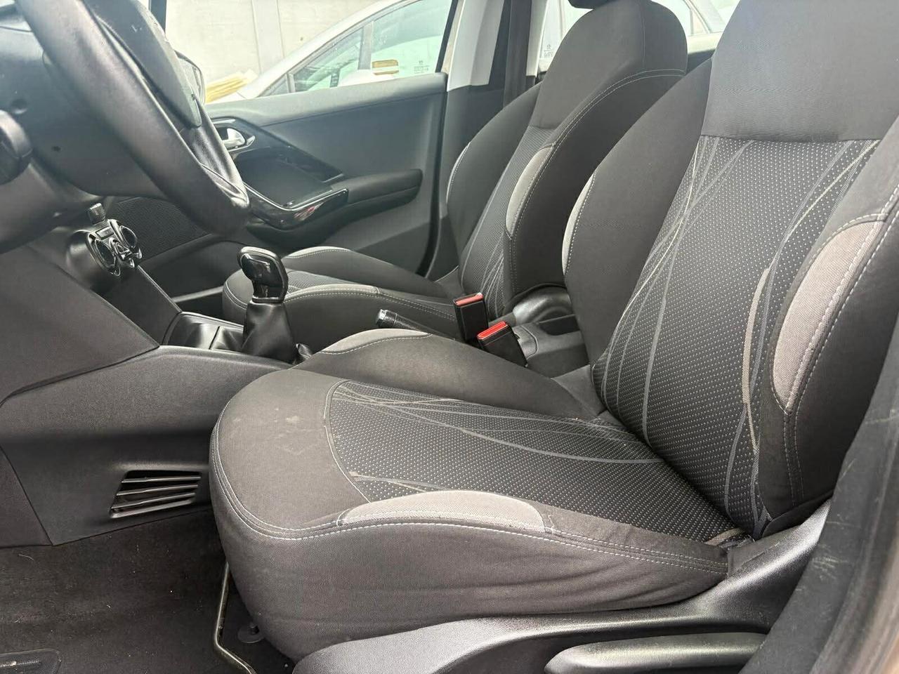 Peugeot 208 1.2 VTi 82 CV 5 porte Active