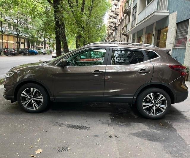 Nissan Qashqai 1.2 DIG-T N-Connecta