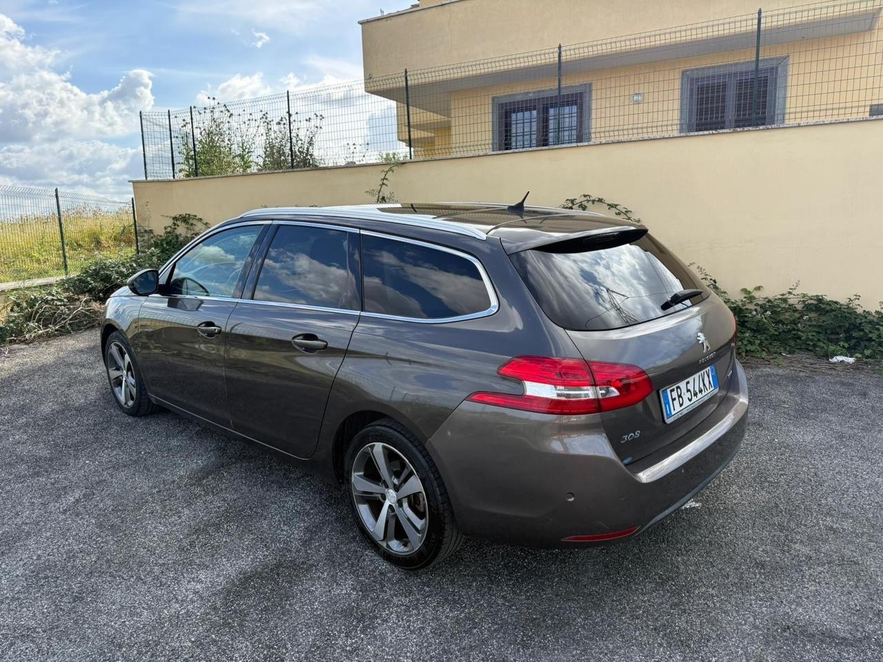 Peugeot 308 BlueHDi 150 S&S EAT6 SW Business