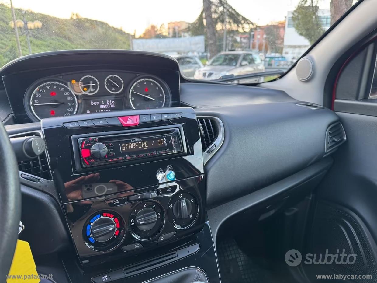 LANCIA Ypsilon 0.9 T.Air 85CV 5p.Met.Ec.Elef.