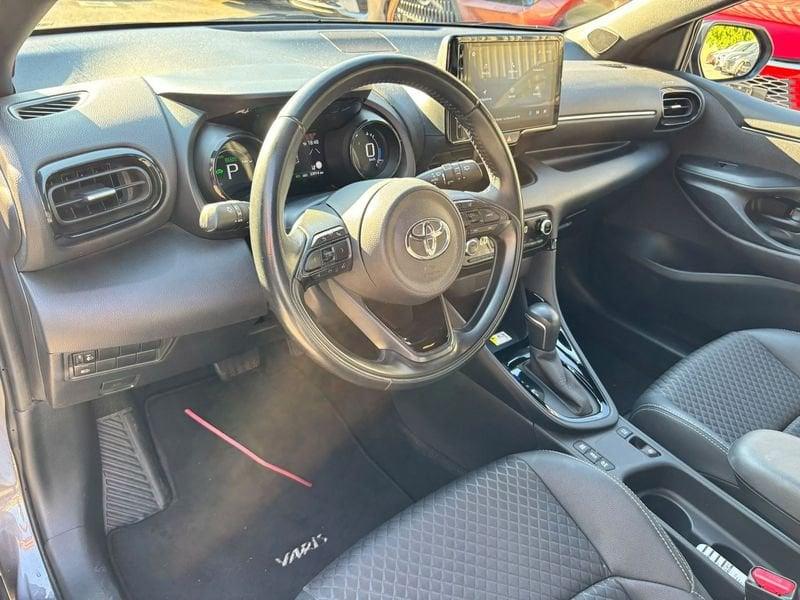 Toyota Yaris Hybrid Lounge MY22