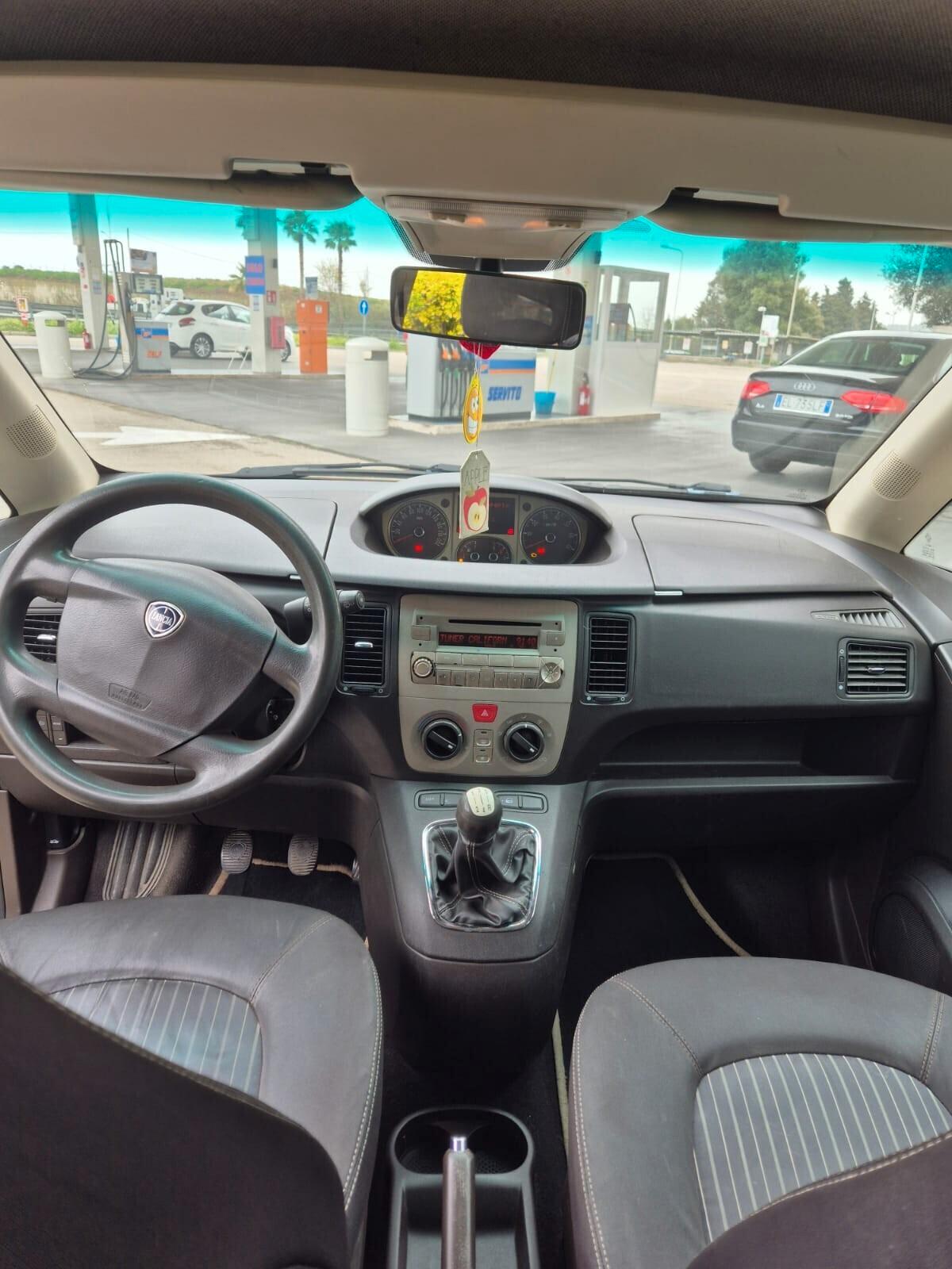 Lancia MUSA 1.9 Multijet Oro