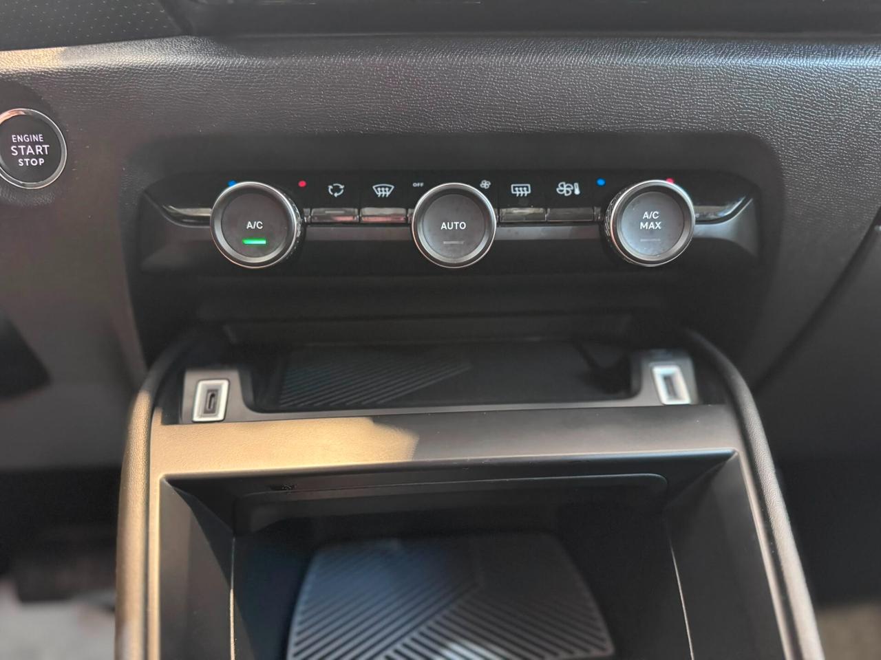 Citroen C4 BlueHDi 130 S&S EAT8 Shine