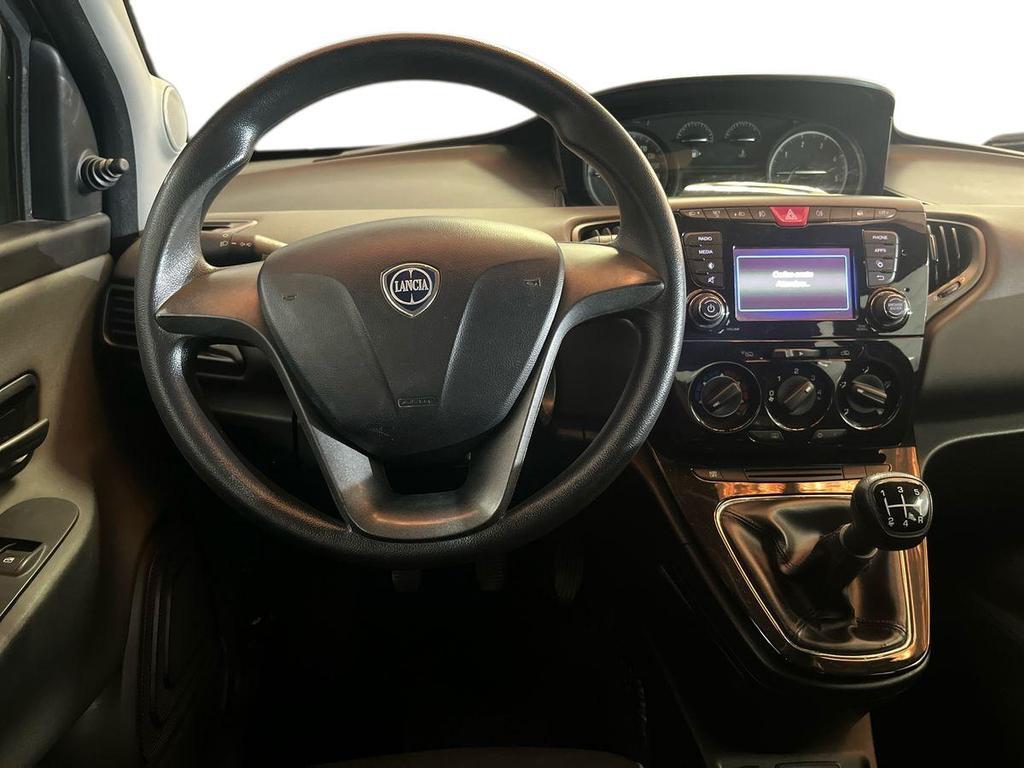 Lancia Ypsilon 1.3 mjt Silver s&s 95cv