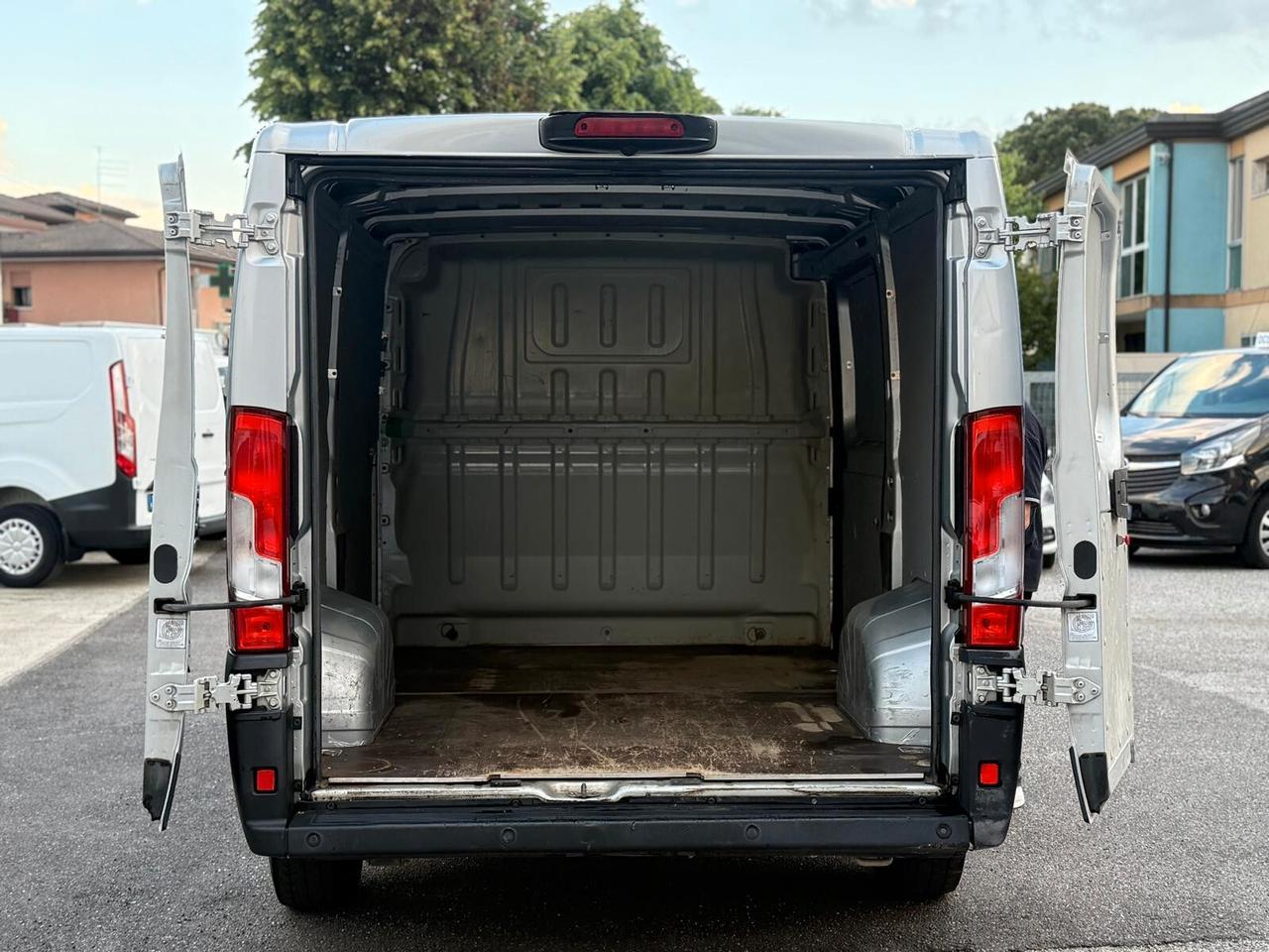 Peugeot Boxer 2.0 Blue-HDi 330 L1H1 Pro BlueHDi DUCATO /BOXER / JAMPER