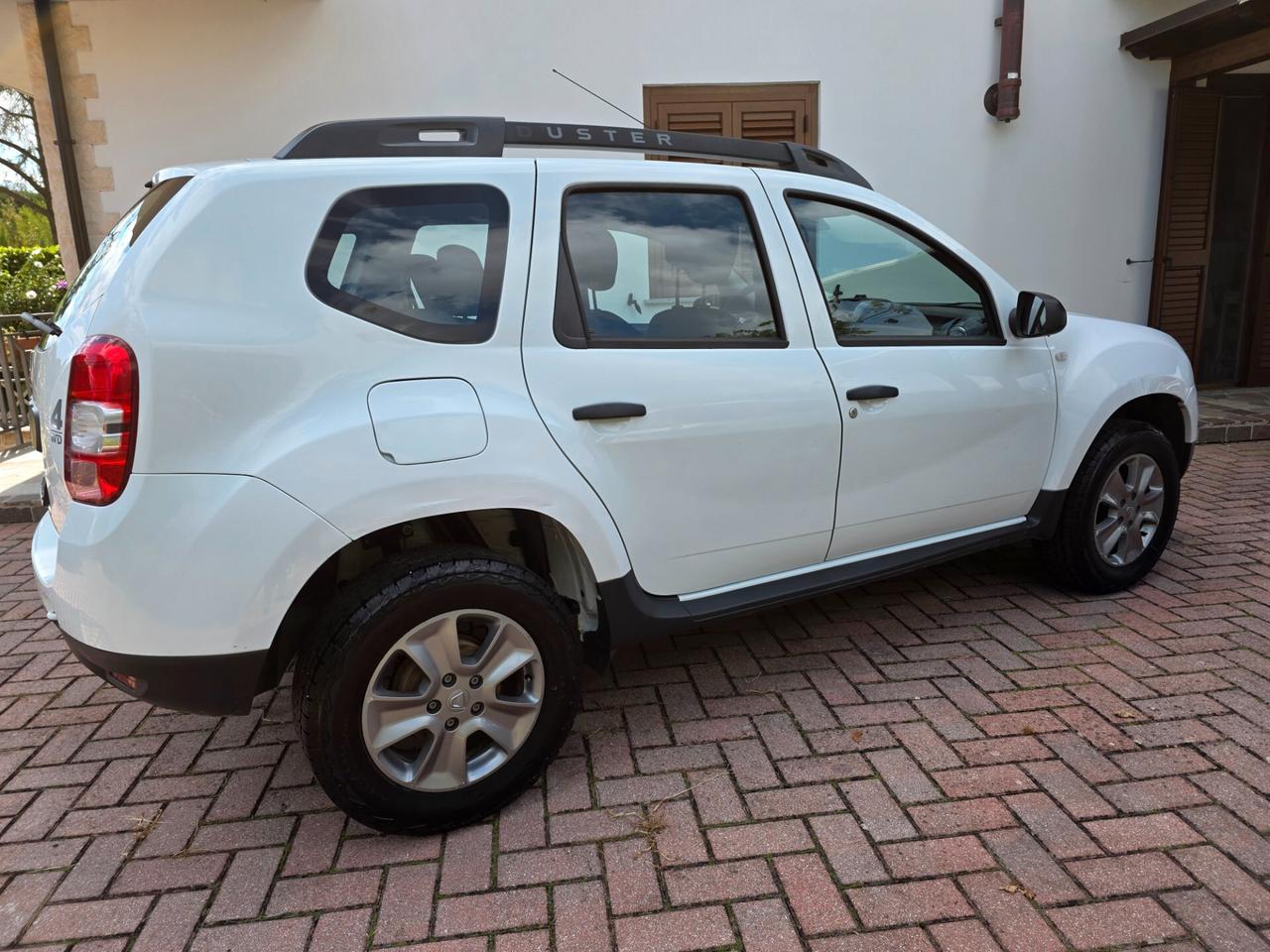 Dacia Duster 1.5 dCi 110 CV S&S 4x4 Serie Speciale Brave