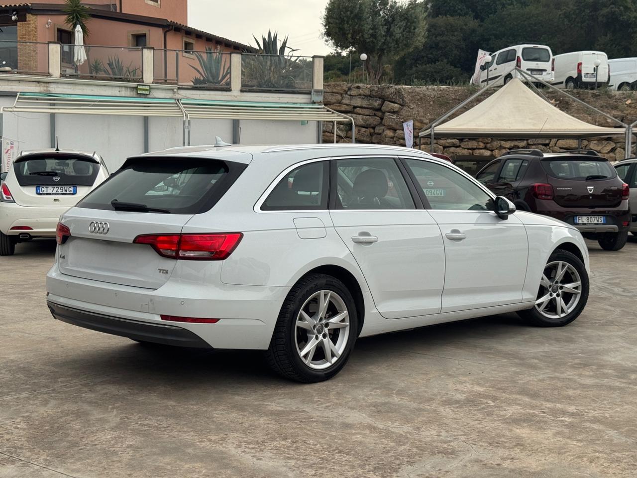 Audi A4 Avant 2.0 TDI 150 CV S tronic Business Sport