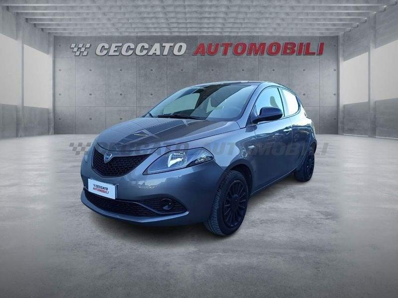 Lancia Ypsilon Ypsilon 1.0 firefly hybrid Silver s&s 70cv