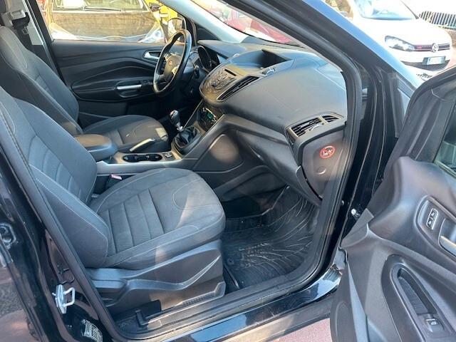 Ford Kuga 2.0 TDCI 115 CV 2WD Titanium