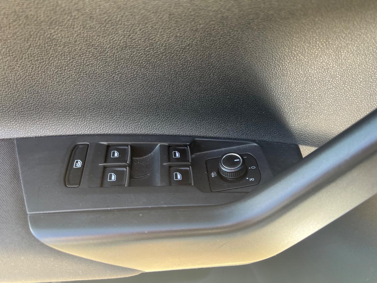 Volkswagen Polo Highline 1.0 BENZINA METANO PERMUTE RATE GARANZIA