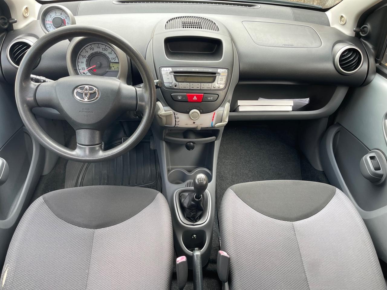 Toyota Aygo 1.4 turbodiesel 5 porte Sol