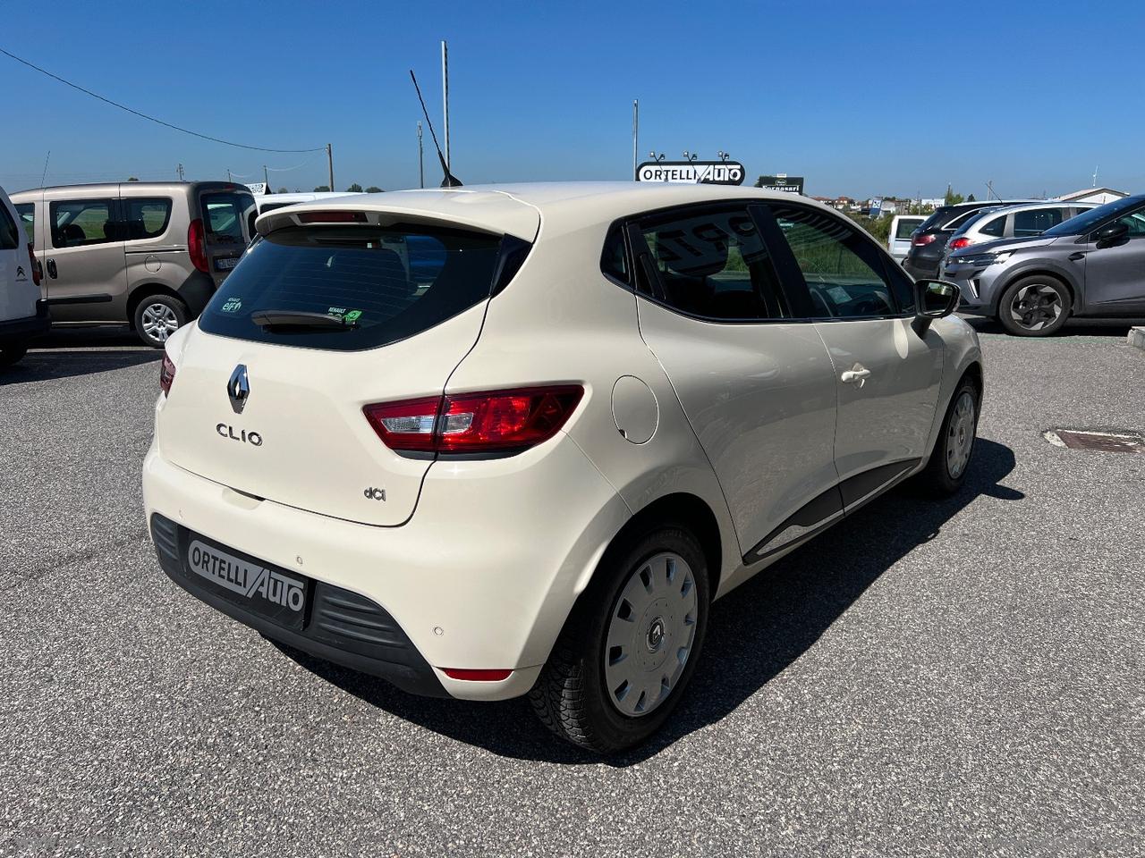 RENAULT Clio 1.5 dCi 8V 75CV S&S ENERGY ZEN N1 AUTOCARRO +IVA