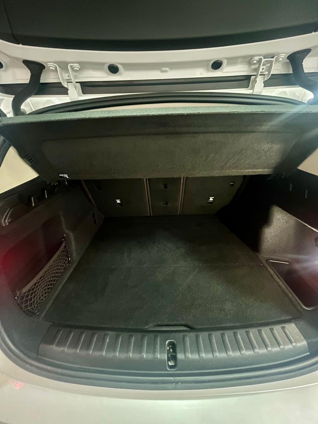 Bmw X1 sDrive 18d xLine ESSENCE EDITION